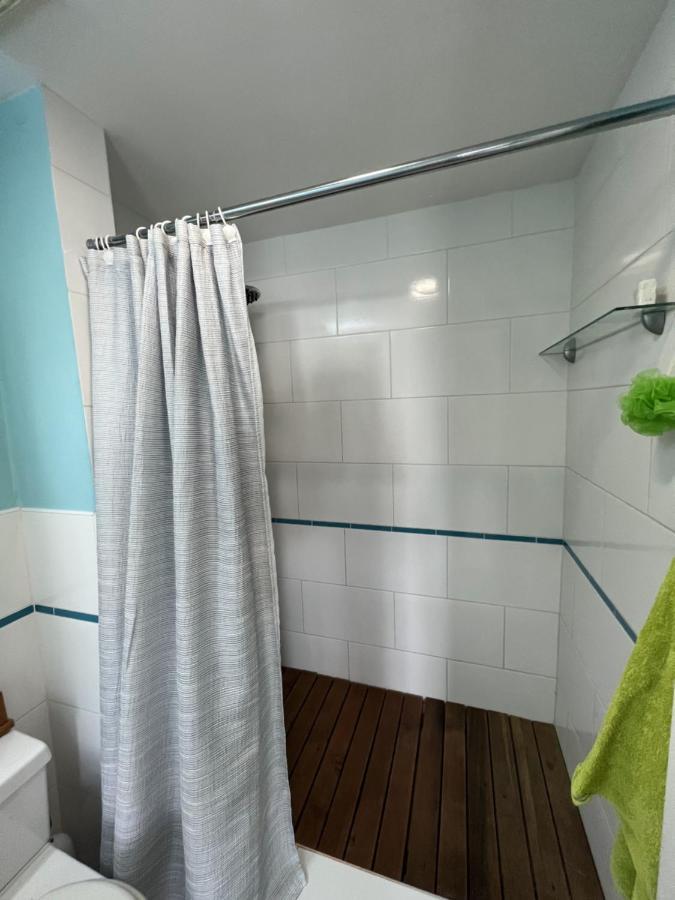 Sunny Villa In The Marina - Excellent Water Views Jolly Harbour Exterior photo