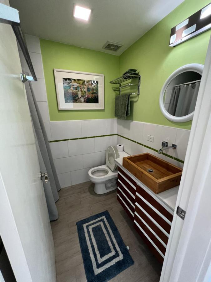 Sunny Villa In The Marina - Excellent Water Views Jolly Harbour Exterior photo
